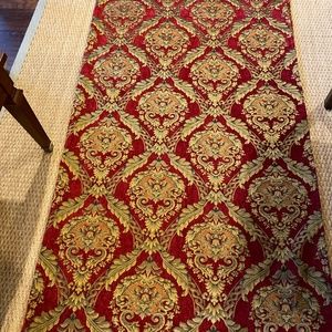 EUC Beautiful brocade/tapestry like shower curtain